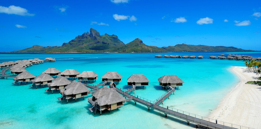 overwater bungalows in bora bora at four seasons