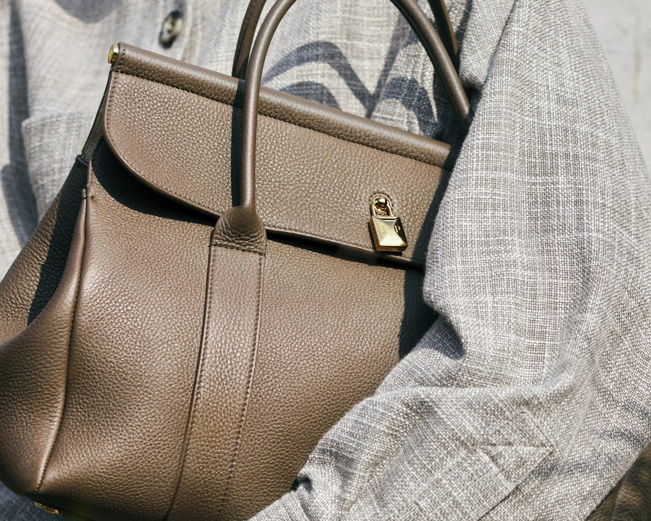 Loro Piana Loom L32 in brand-supplied product photography.